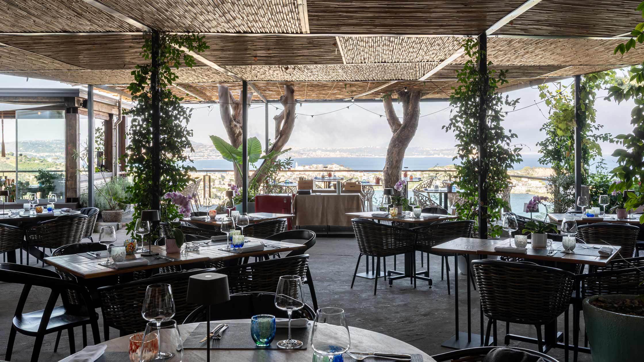 Chi siamo esperia osteria giardino coperto