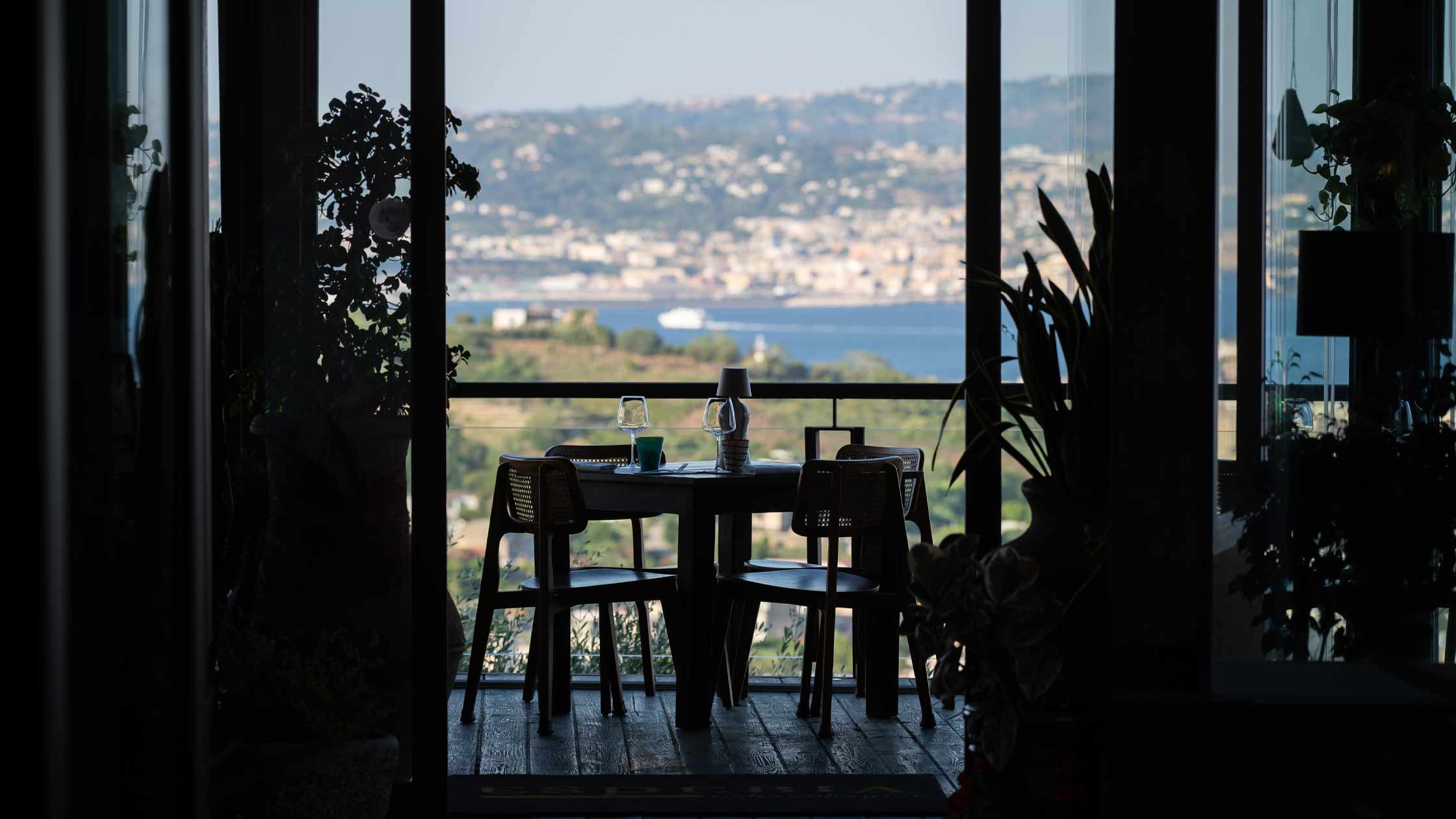 Chi siamo esperia osteria tavolo con vista.pg