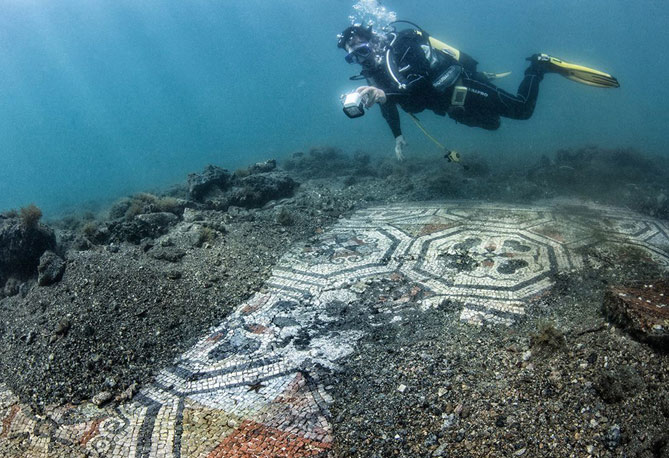 Chi siamo esperia baia sommersa